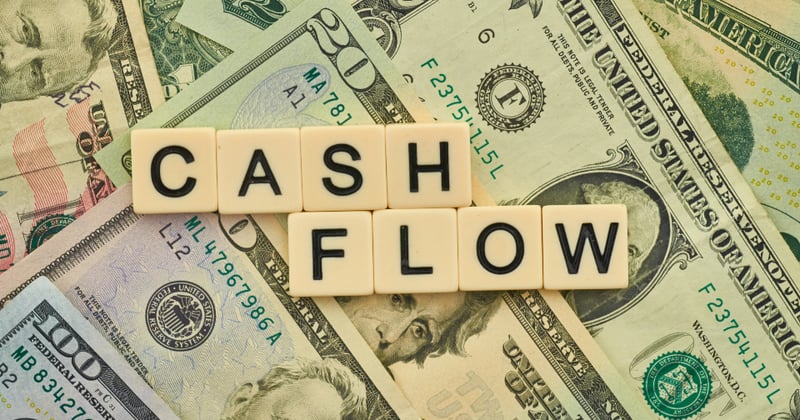 How to Create a Cash Flow Forecast for Startups That Wins Investors